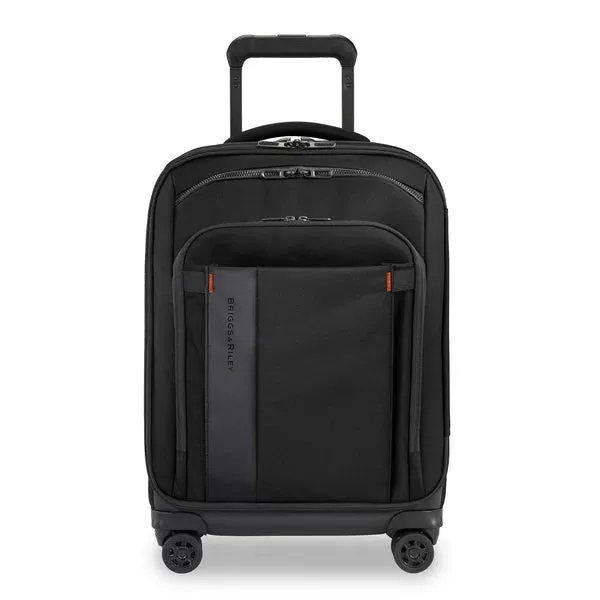 International 21" Carry On Expandable Spinner - ZXU121SPX