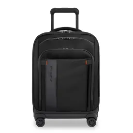 International 21" Carry On Expandable Spinner - ZXU121SPX