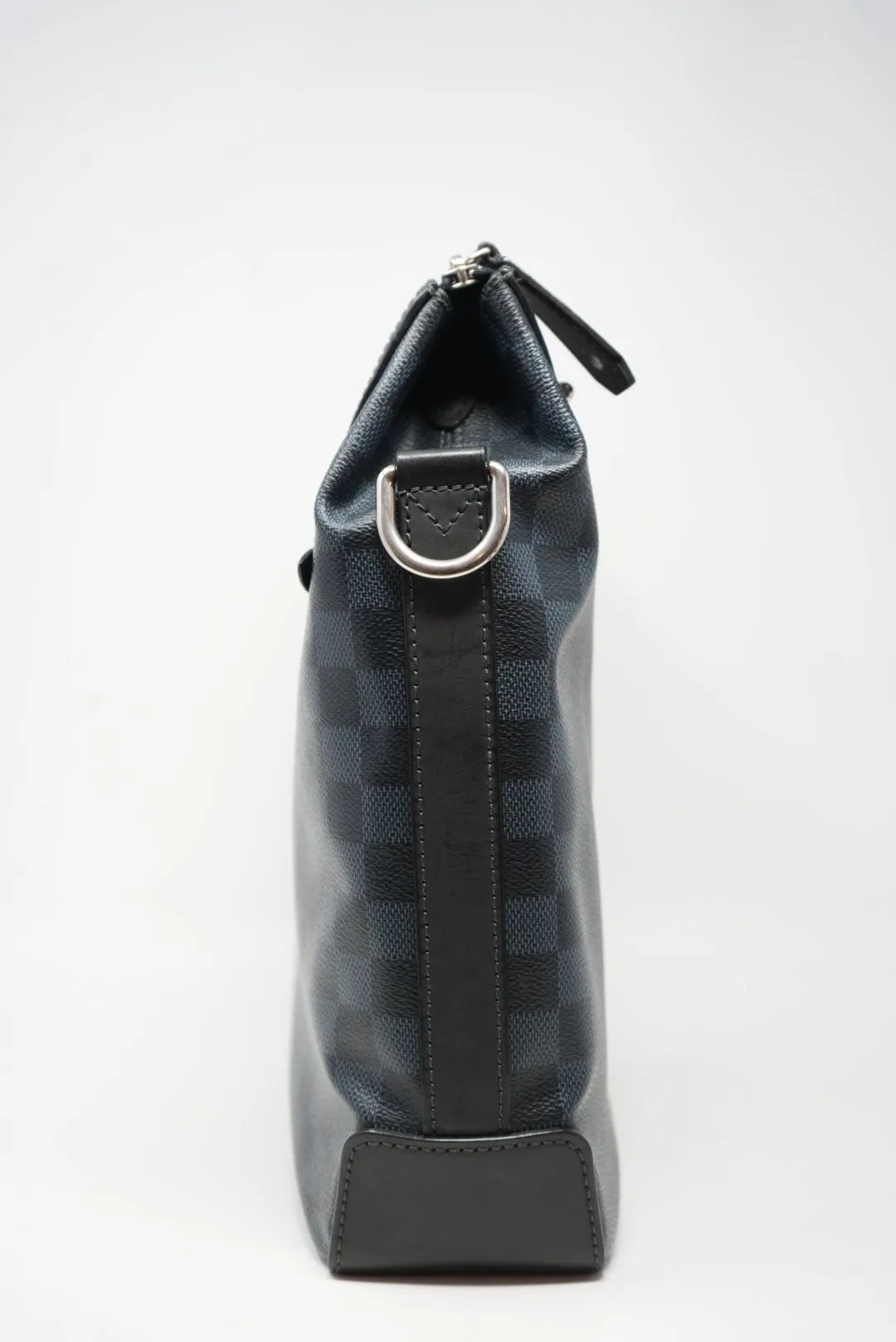 Louis Vuitton Damier Messenger Bag 2014