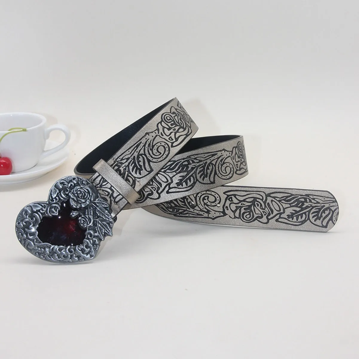 Vintage Punk Style Retro Embossing Love Belt Y2K