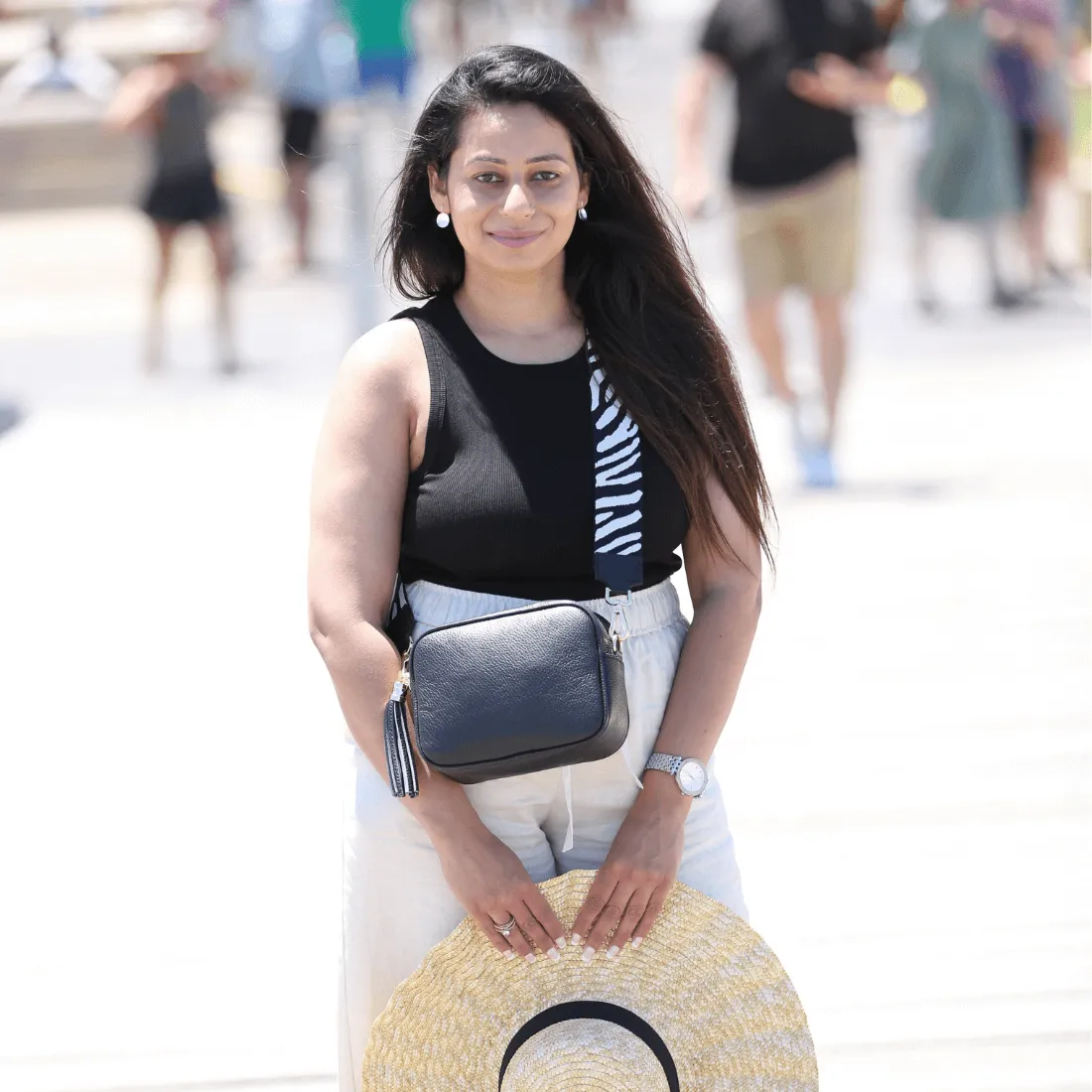 Wide strap
